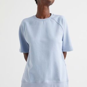 H&M lightweight sweats-set short sleeve top and shorts; women’s large; NWT